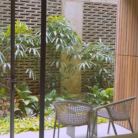 Nagomi Suites & Hotel Джакарта Екстериор снимка