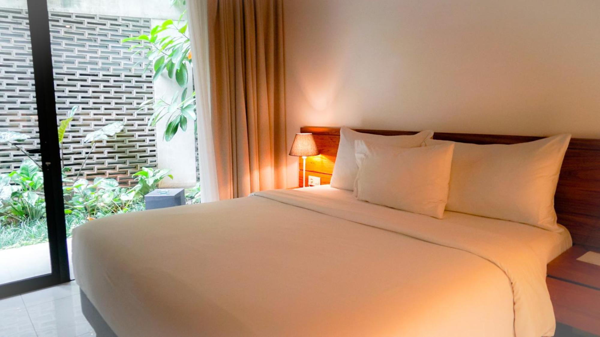 Nagomi Suites & Hotel Джакарта Екстериор снимка