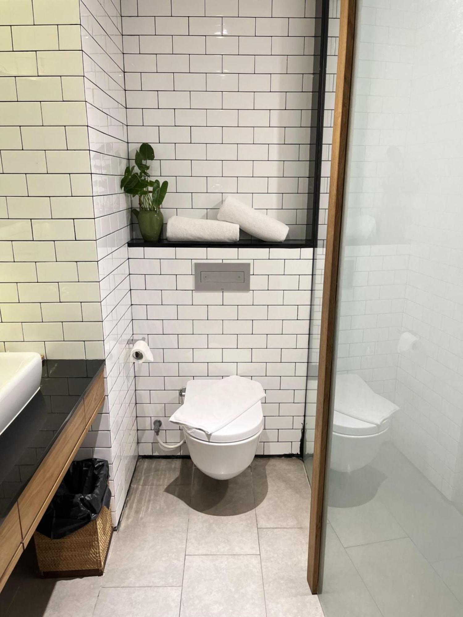 Nagomi Suites & Hotel Джакарта Екстериор снимка